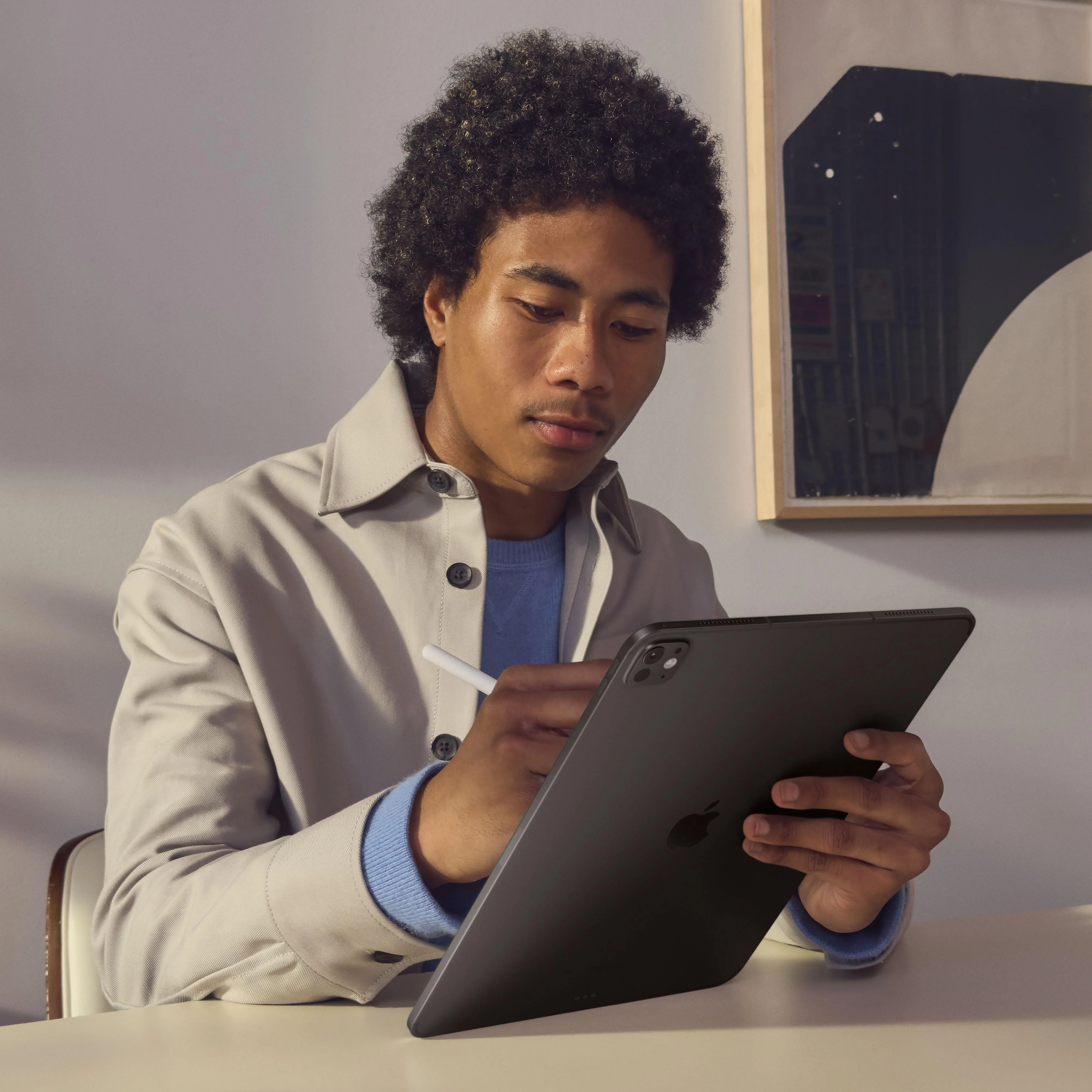 13-inch iPad Pro M4 with standard glass - Image 6