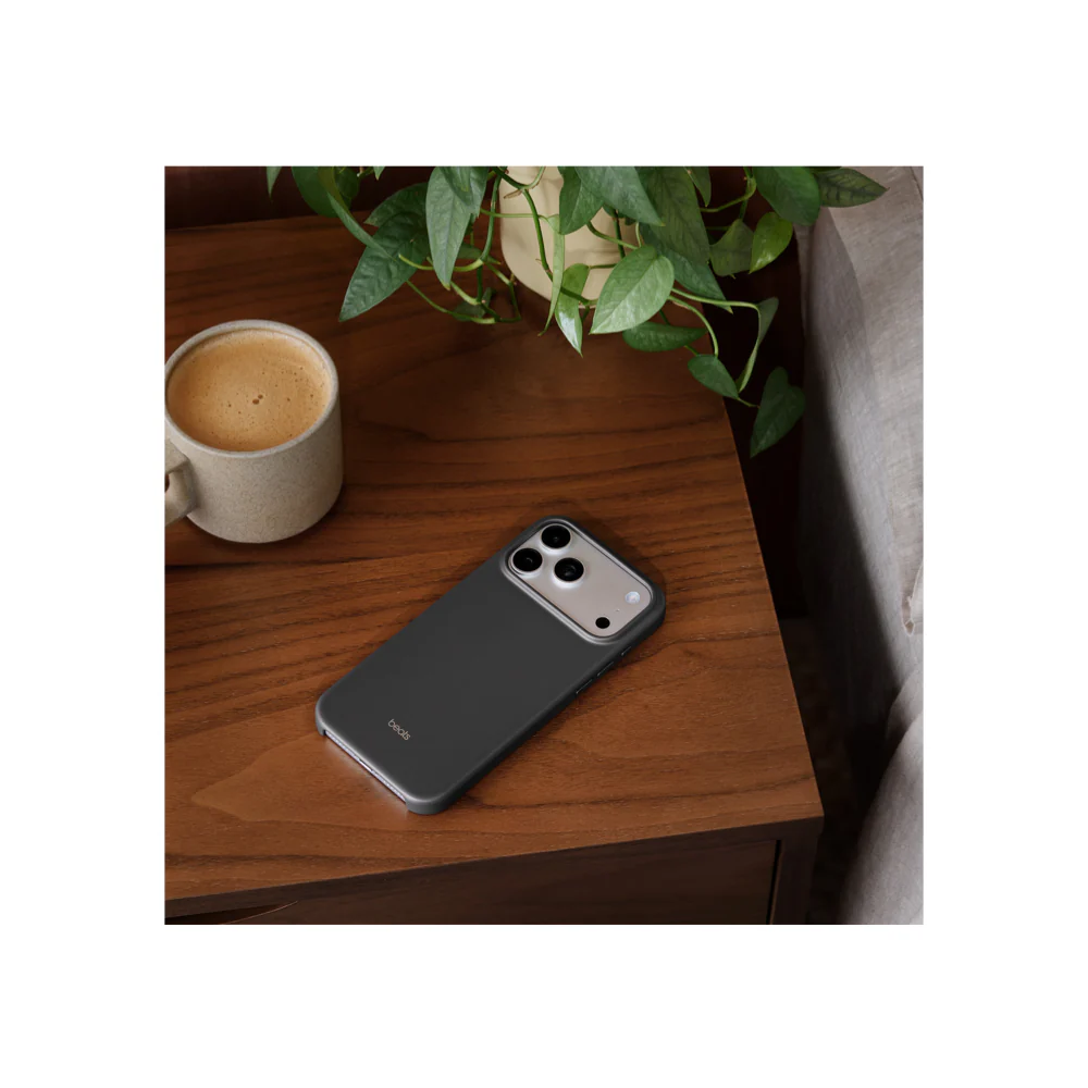 Beats iPhone 17 Series Case with MagSafe and Camera Control - Image 33