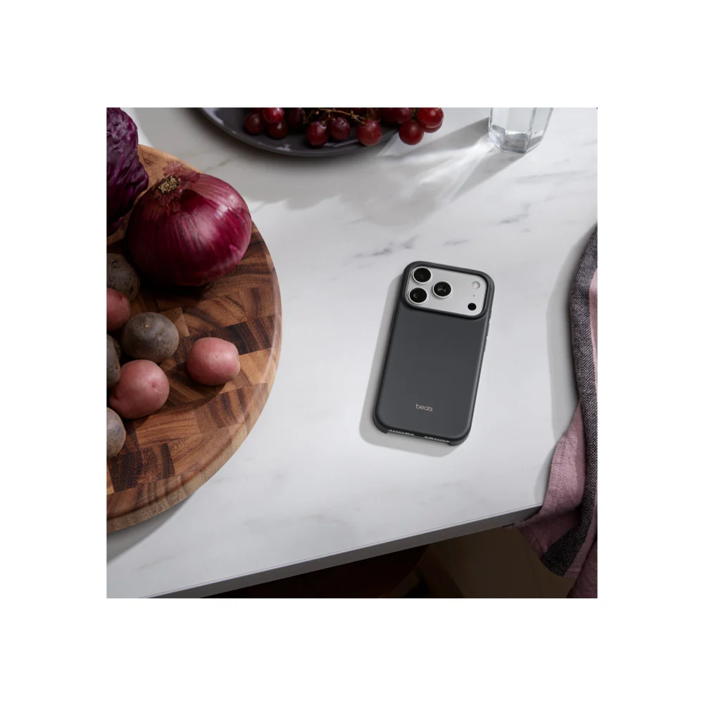 Beats iPhone 17 Series Case with MagSafe and Camera Control - Image 37