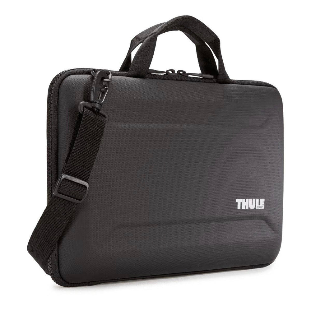 Thule Gauntlet 4.0 MacBook Pro Attache- Black