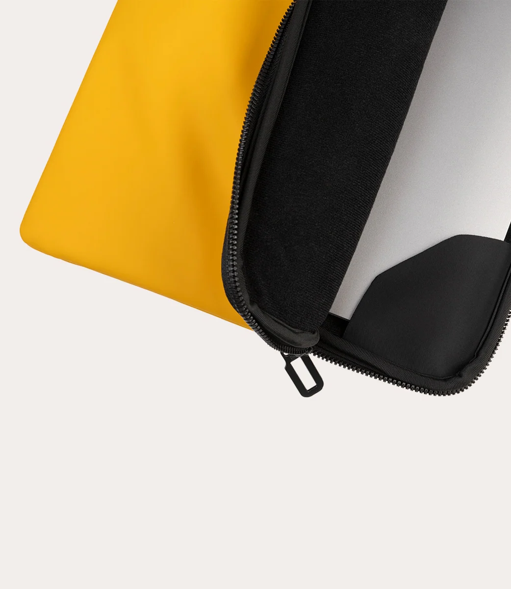Tucano Gommo Sleeve for 13"/14" Laptop - Yellow - Image 5